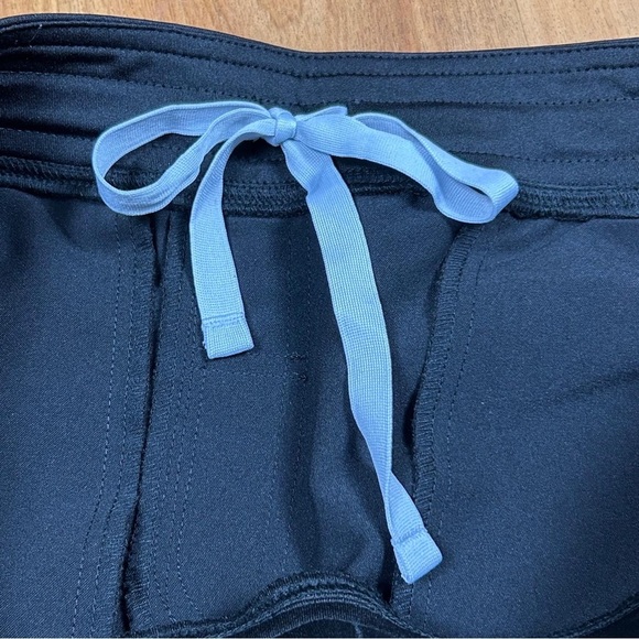 Figs Men’s Black Straight Leg Pants Performance Fabric Style T2001 - Picture 9 of 13